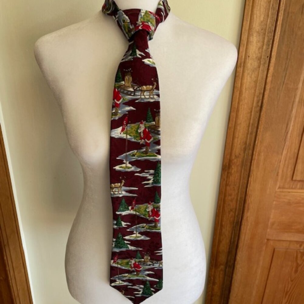 OSCAR DE LA RENTA Vintage Santa Golf Silk Tie